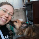 Frau mit Hund